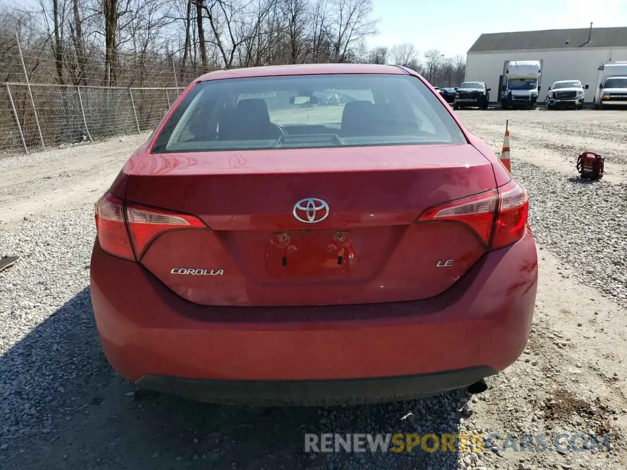 6 Фотография поврежденного автомобиля 2T1BURHE9KC157004 TOYOTA COROLLA 2019