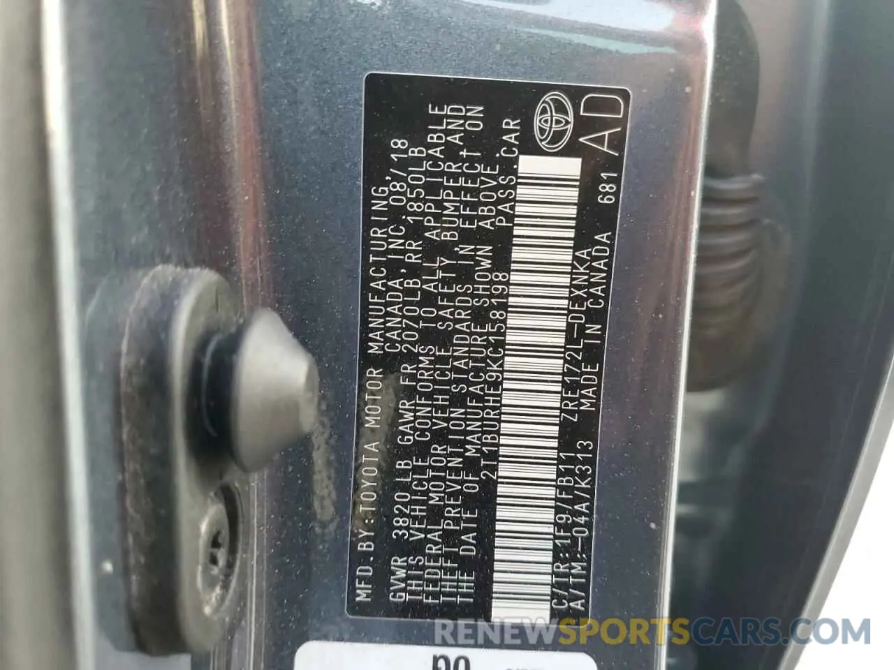 12 Photograph of a damaged car 2T1BURHE9KC158198 TOYOTA COROLLA 2019