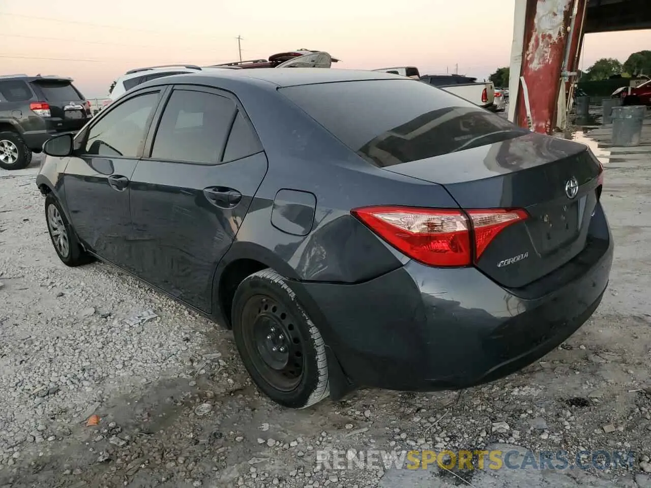 2 Photograph of a damaged car 2T1BURHE9KC158198 TOYOTA COROLLA 2019