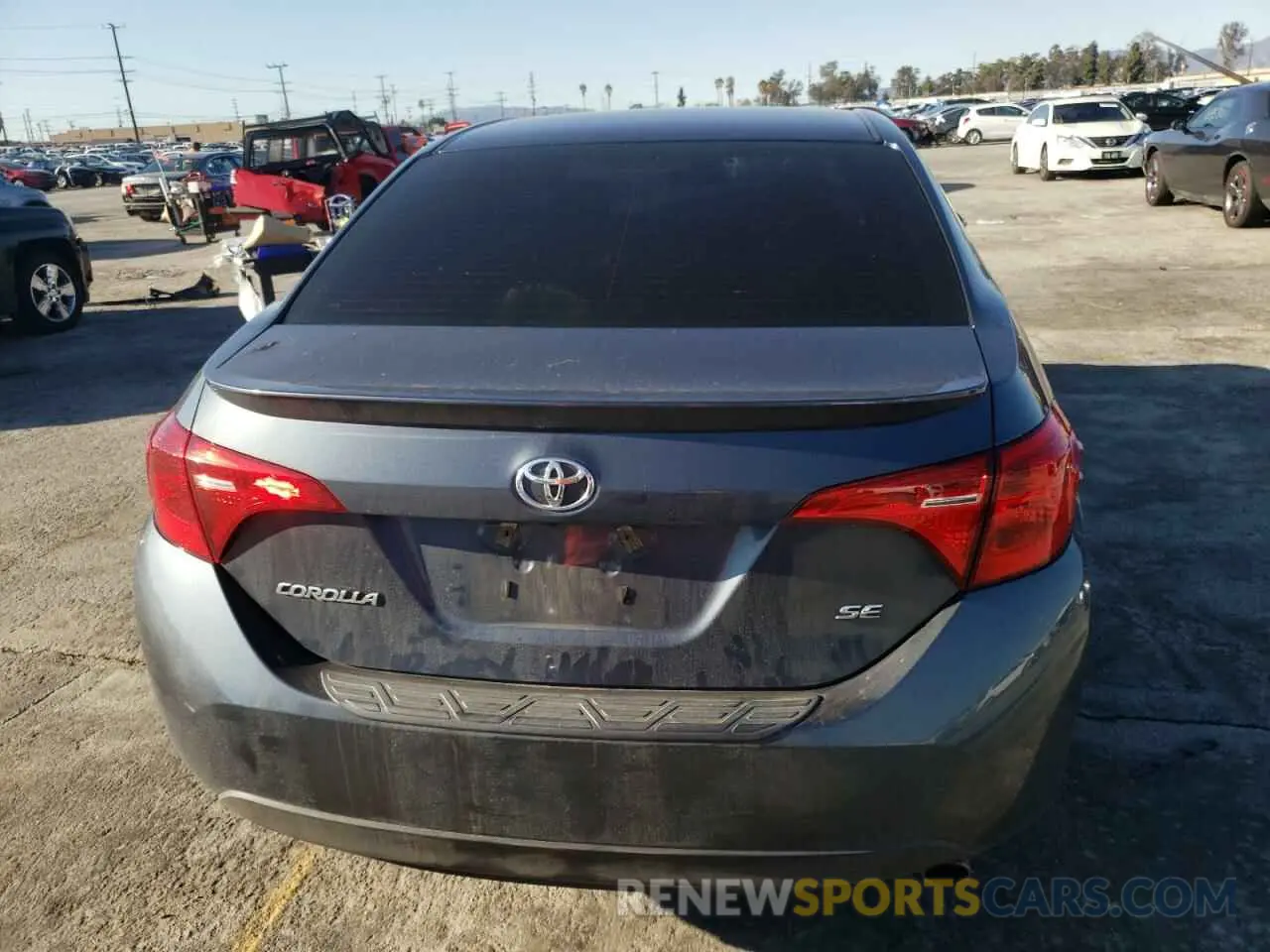 6 Фотография поврежденного автомобиля 2T1BURHE9KC166298 TOYOTA COROLLA 2019
