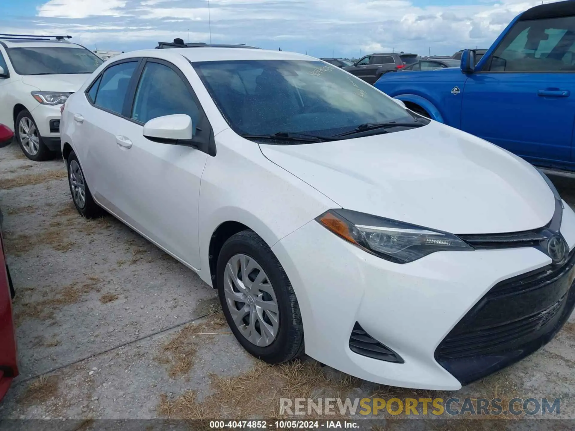 1 Photograph of a damaged car 2T1BURHE9KC176927 TOYOTA COROLLA 2019
