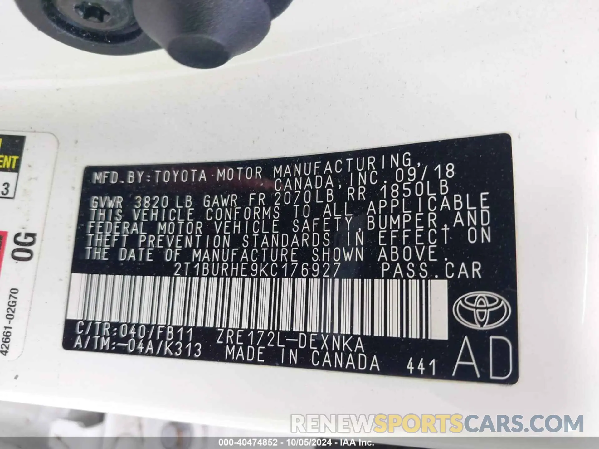 9 Photograph of a damaged car 2T1BURHE9KC176927 TOYOTA COROLLA 2019
