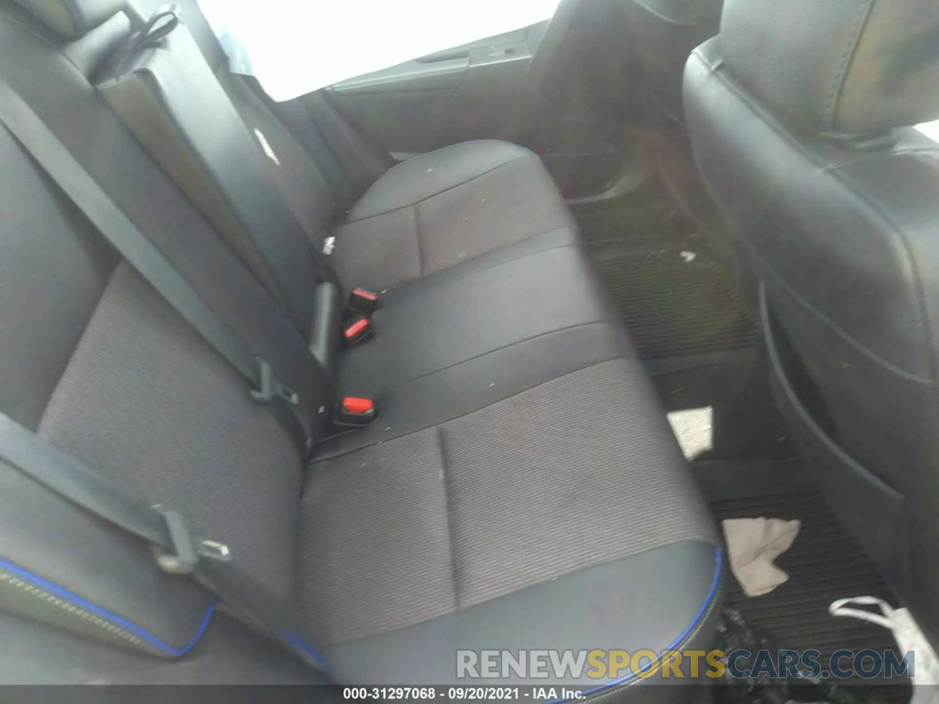 8 Photograph of a damaged car 2T1BURHE9KC191637 TOYOTA COROLLA 2019