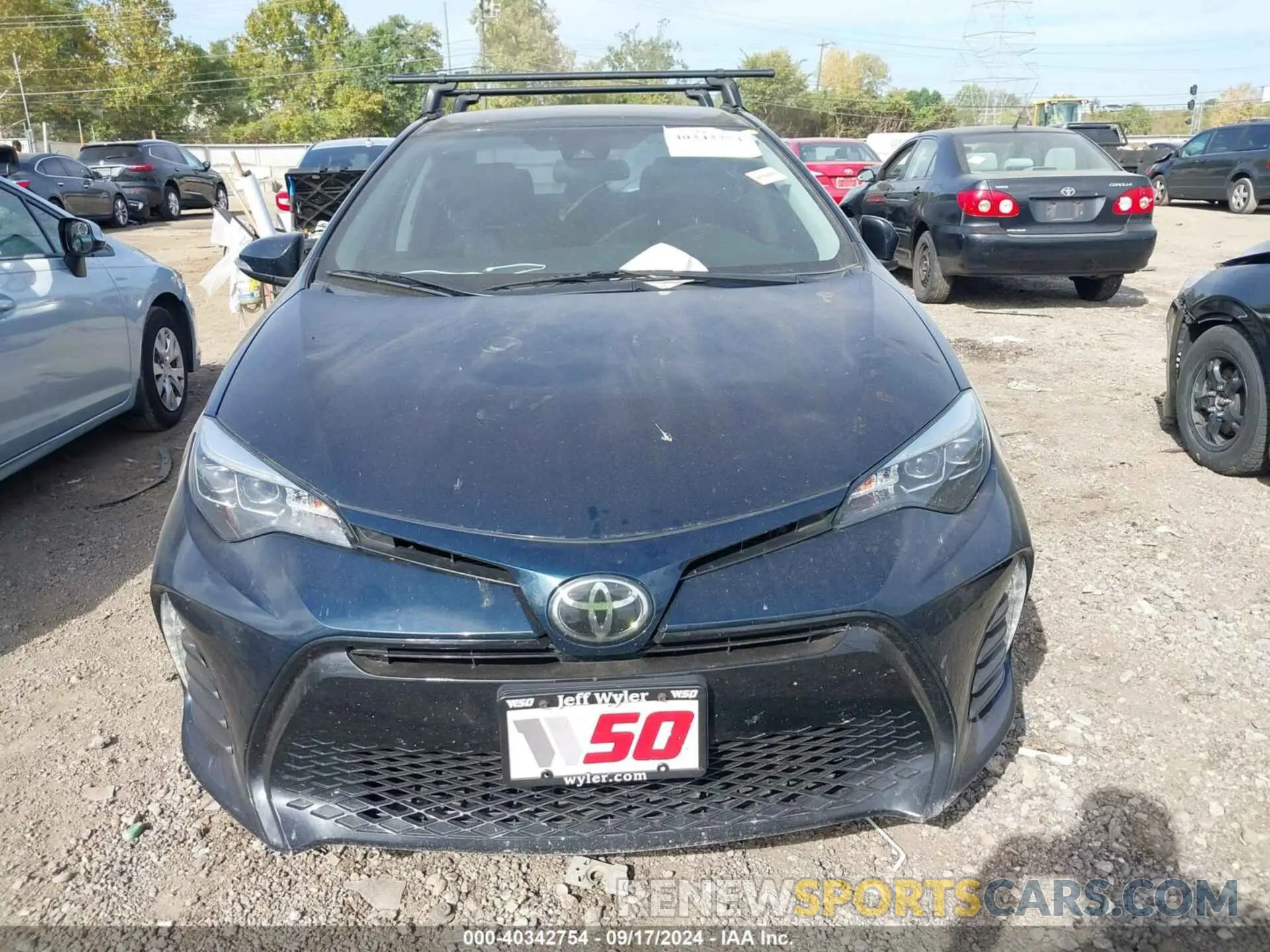 12 Photograph of a damaged car 2T1BURHE9KC192769 TOYOTA COROLLA 2019