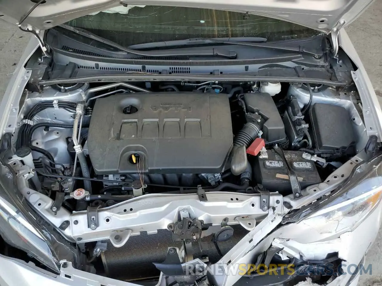 11 Photograph of a damaged car 2T1BURHE9KC195168 TOYOTA COROLLA 2019
