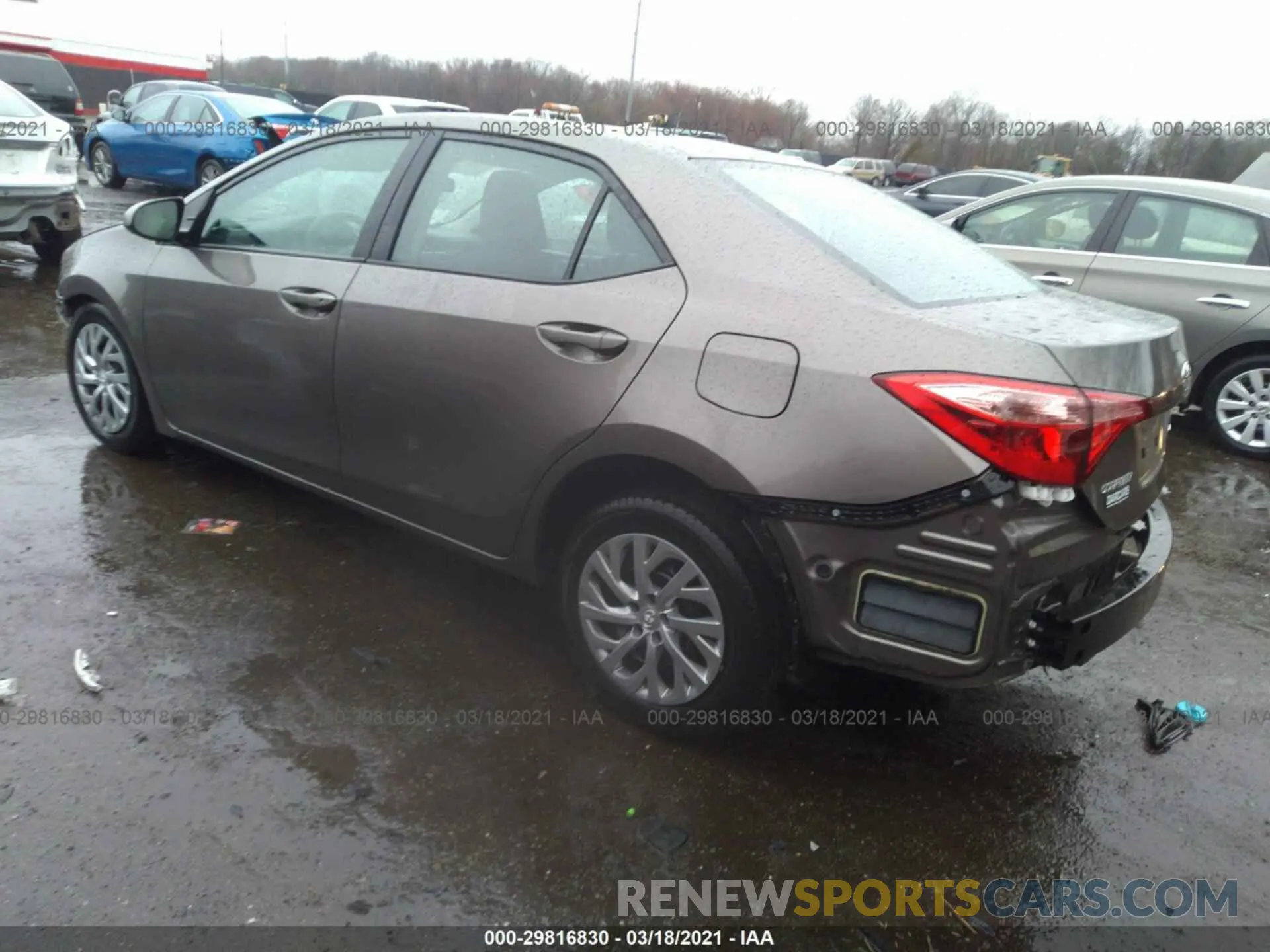 3 Photograph of a damaged car 2T1BURHE9KC199589 TOYOTA COROLLA 2019