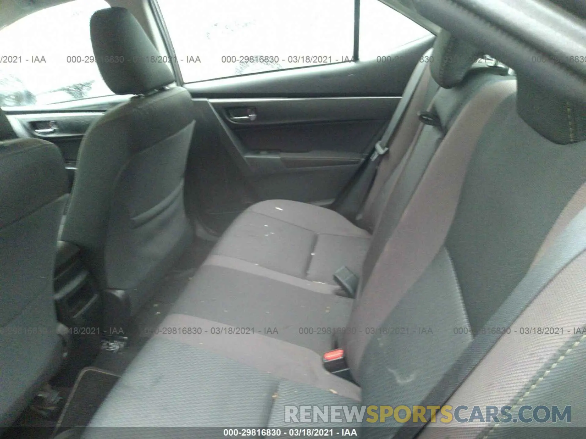 8 Photograph of a damaged car 2T1BURHE9KC199589 TOYOTA COROLLA 2019