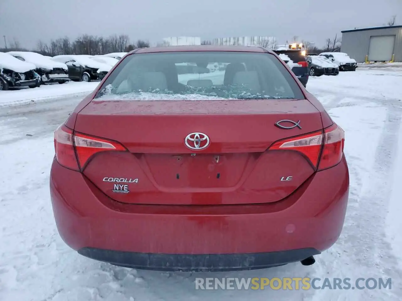 6 Photograph of a damaged car 2T1BURHE9KC204628 TOYOTA COROLLA 2019