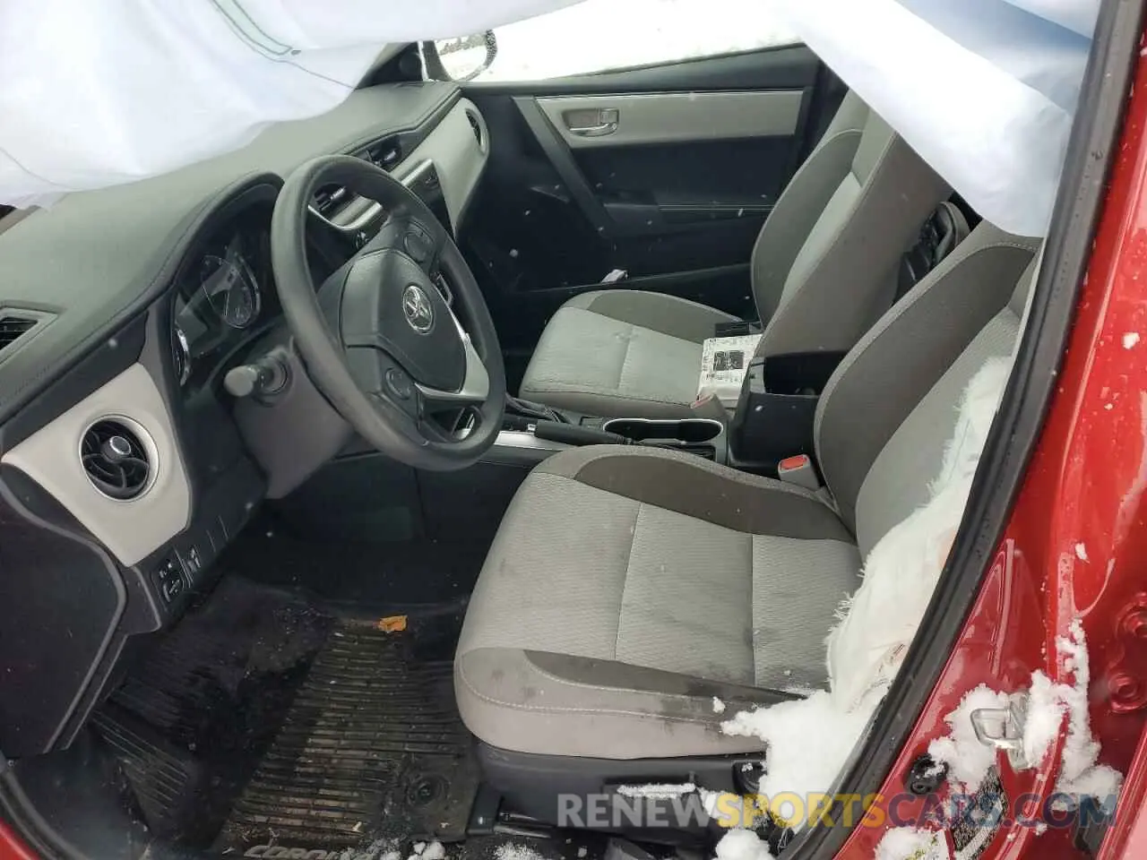 7 Photograph of a damaged car 2T1BURHE9KC204628 TOYOTA COROLLA 2019