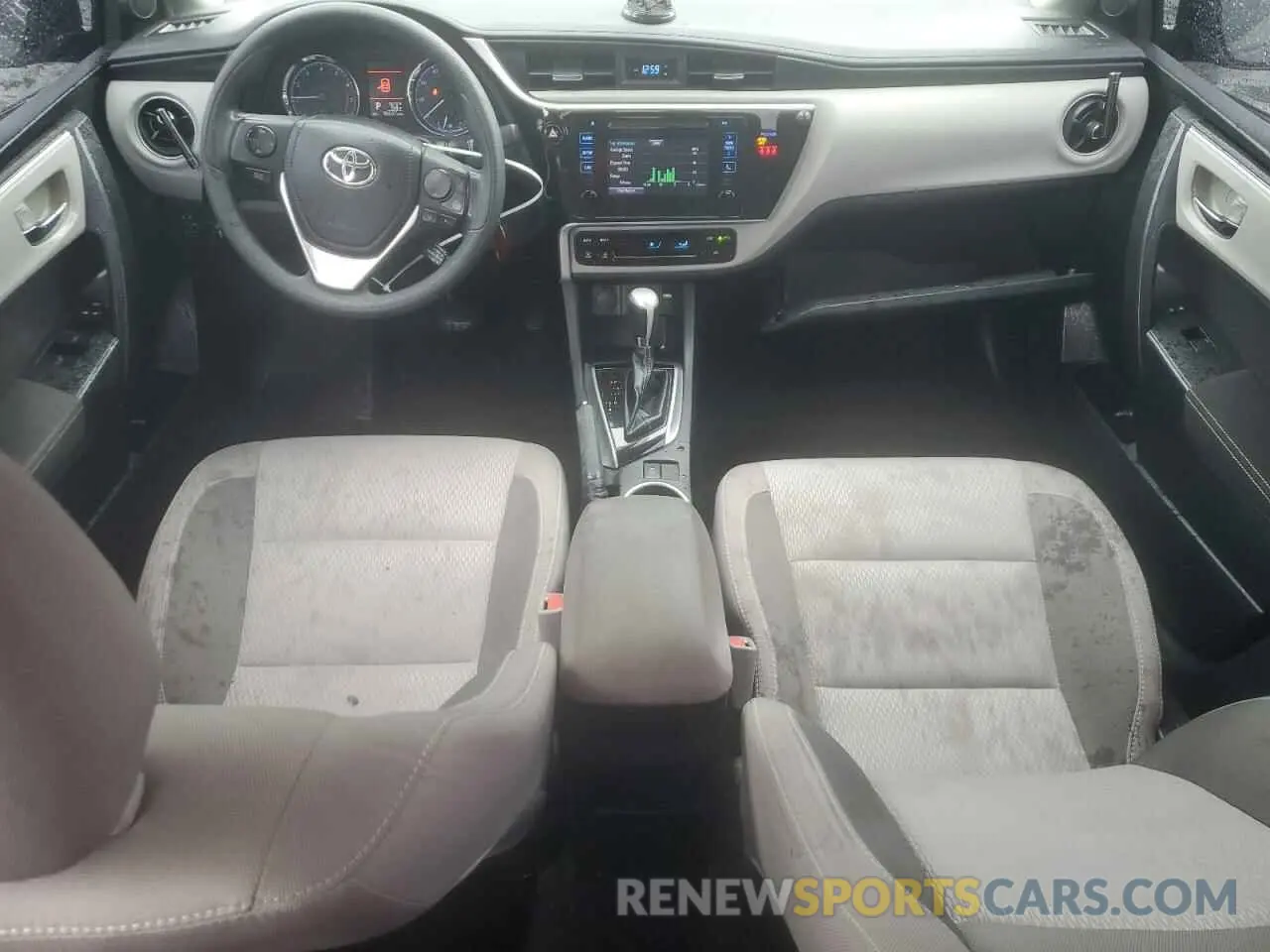 8 Photograph of a damaged car 2T1BURHE9KC208968 TOYOTA COROLLA 2019