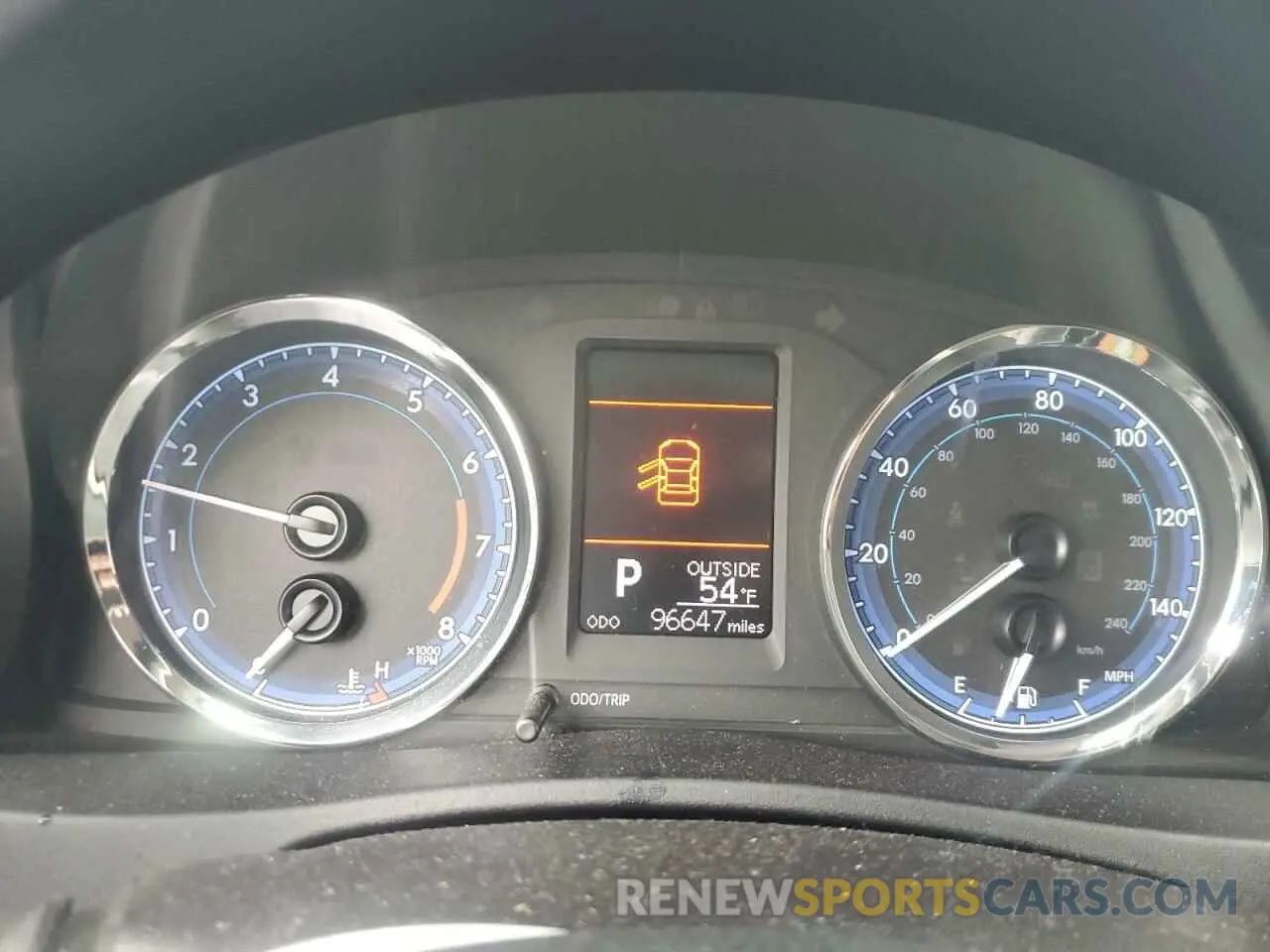 9 Photograph of a damaged car 2T1BURHE9KC208968 TOYOTA COROLLA 2019