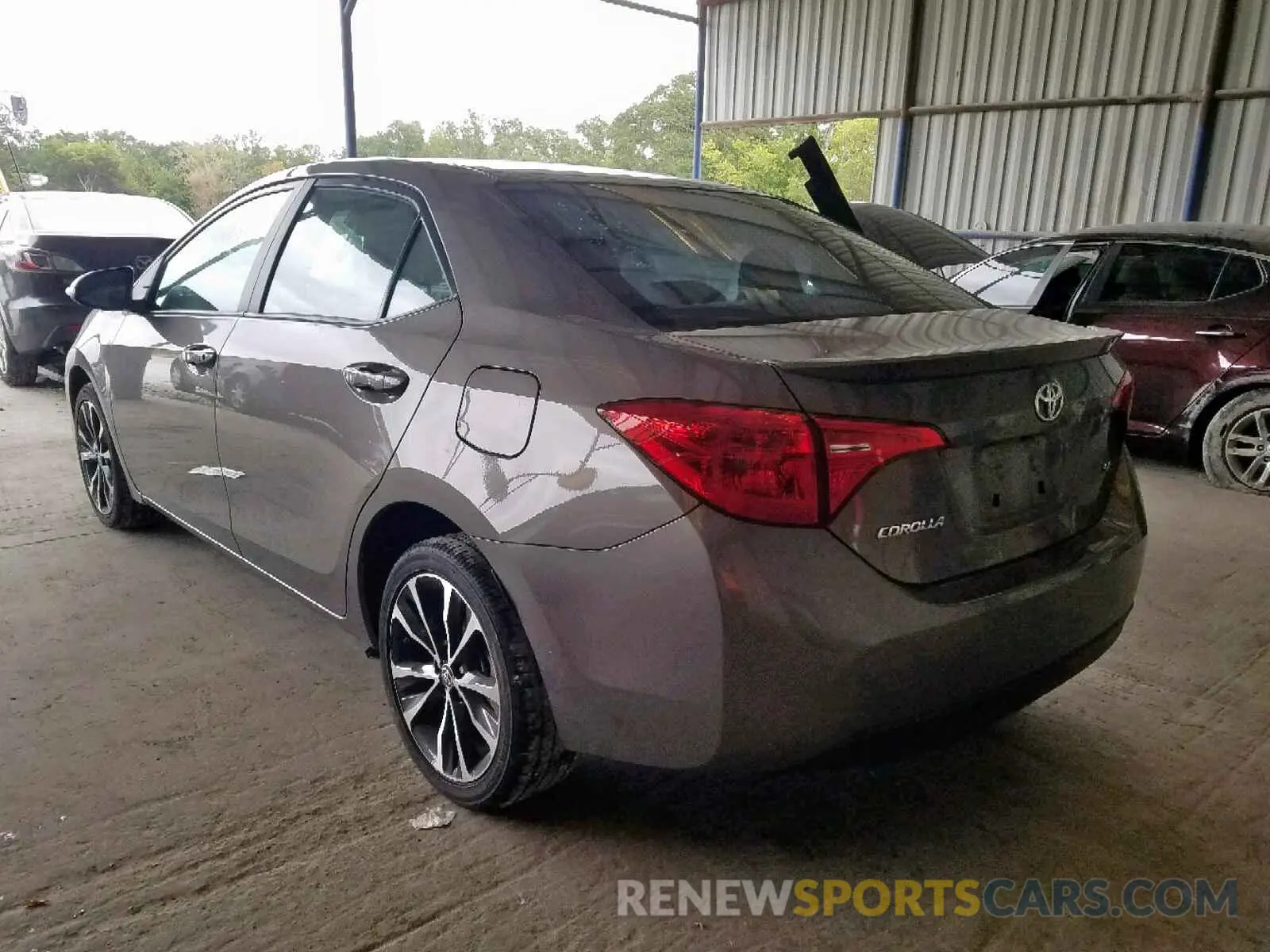 3 Photograph of a damaged car 2T1BURHE9KC209067 TOYOTA COROLLA 2019