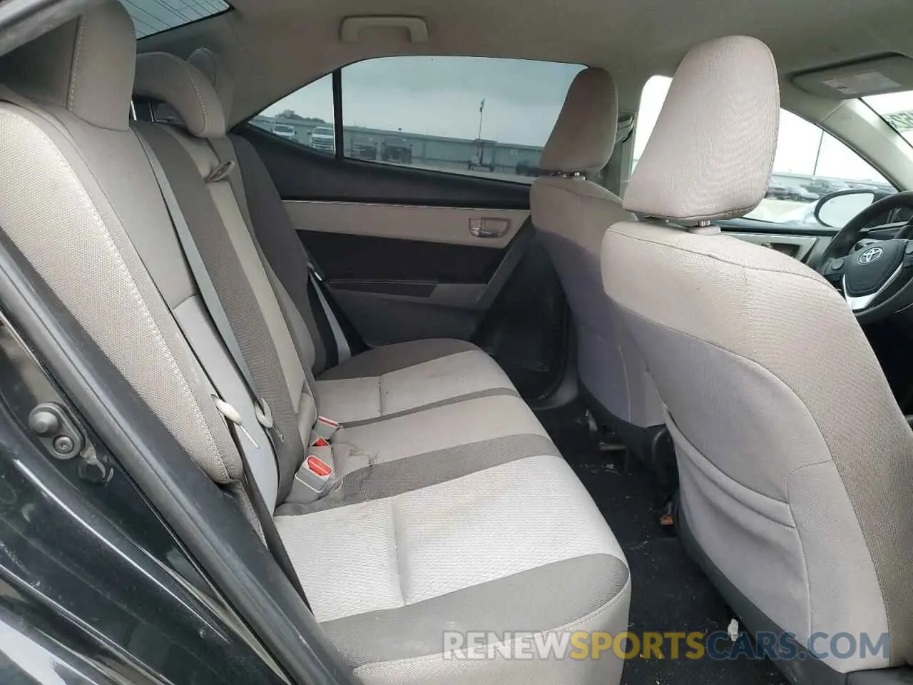 10 Фотография поврежденного автомобиля 2T1BURHE9KC214933 TOYOTA COROLLA 2019