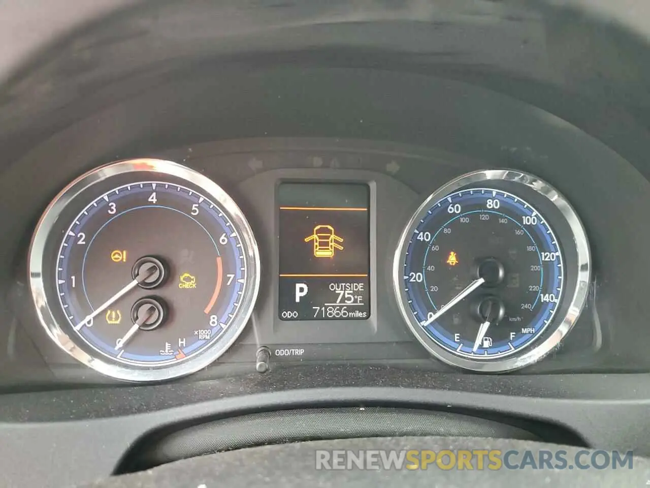 9 Фотография поврежденного автомобиля 2T1BURHE9KC214933 TOYOTA COROLLA 2019