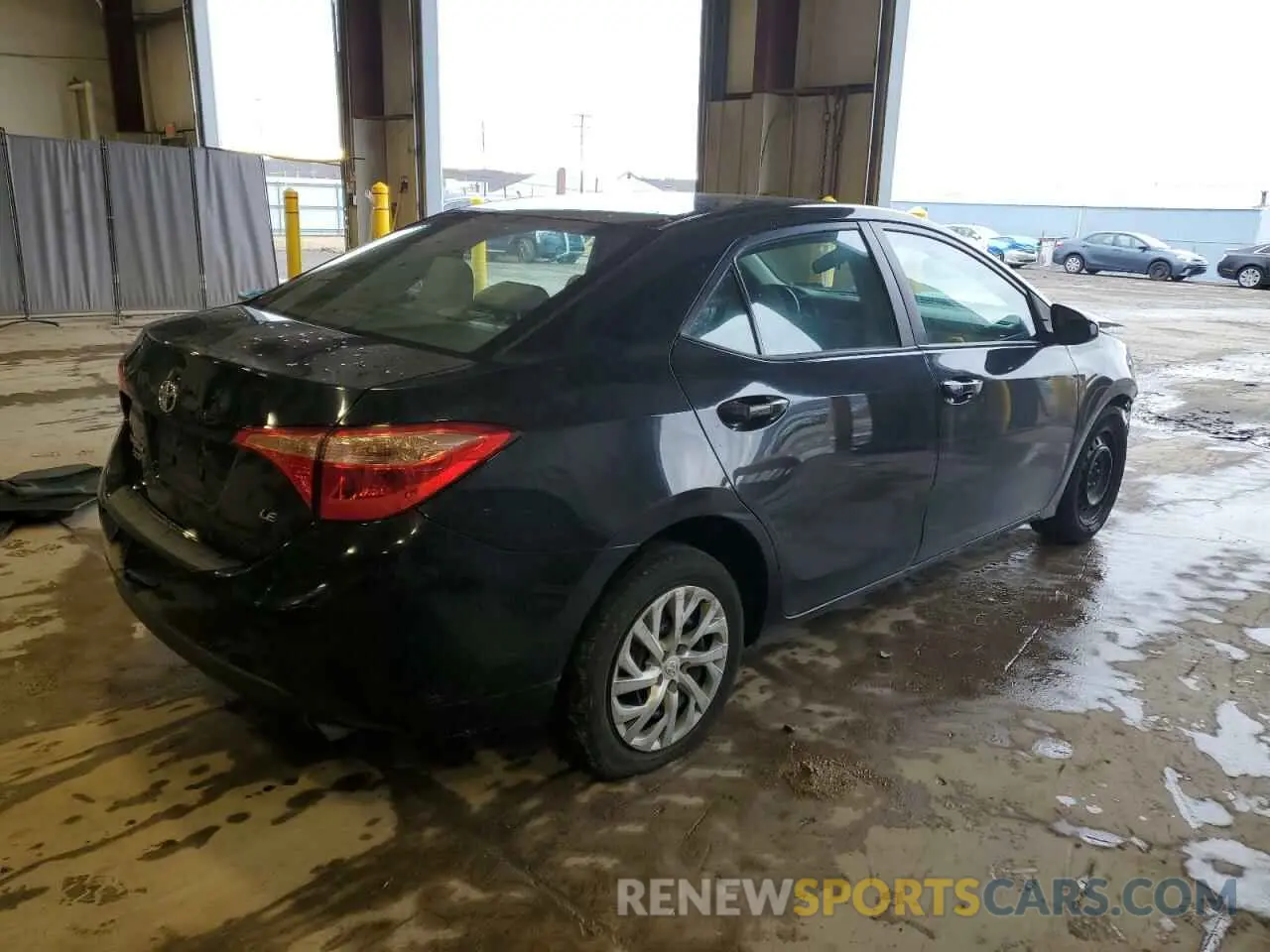 3 Photograph of a damaged car 2T1BURHE9KC216214 TOYOTA COROLLA 2019