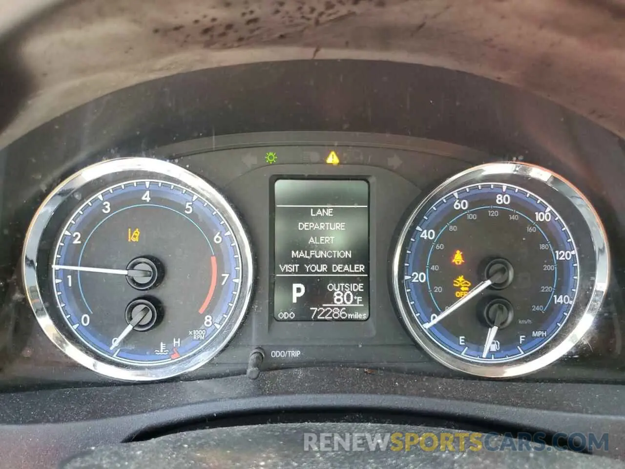 9 Photograph of a damaged car 2T1BURHE9KC220778 TOYOTA COROLLA 2019