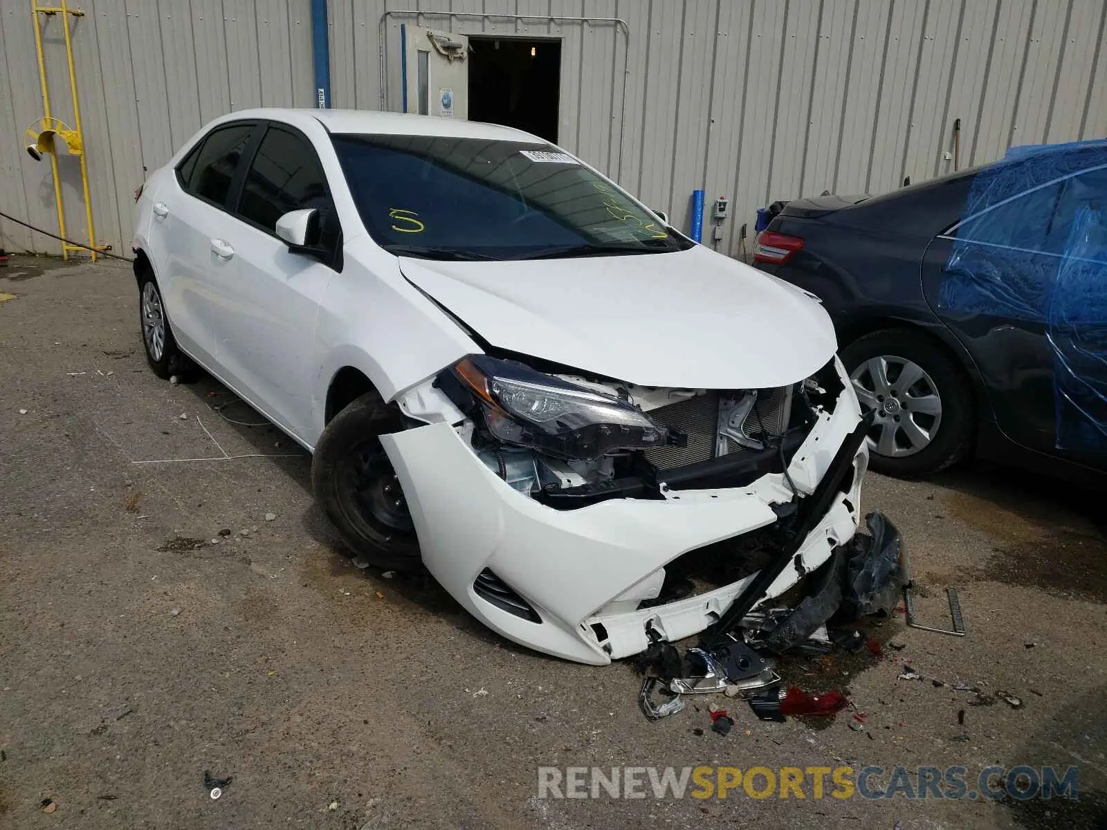 1 Фотография поврежденного автомобиля 2T1BURHE9KC230811 TOYOTA COROLLA 2019