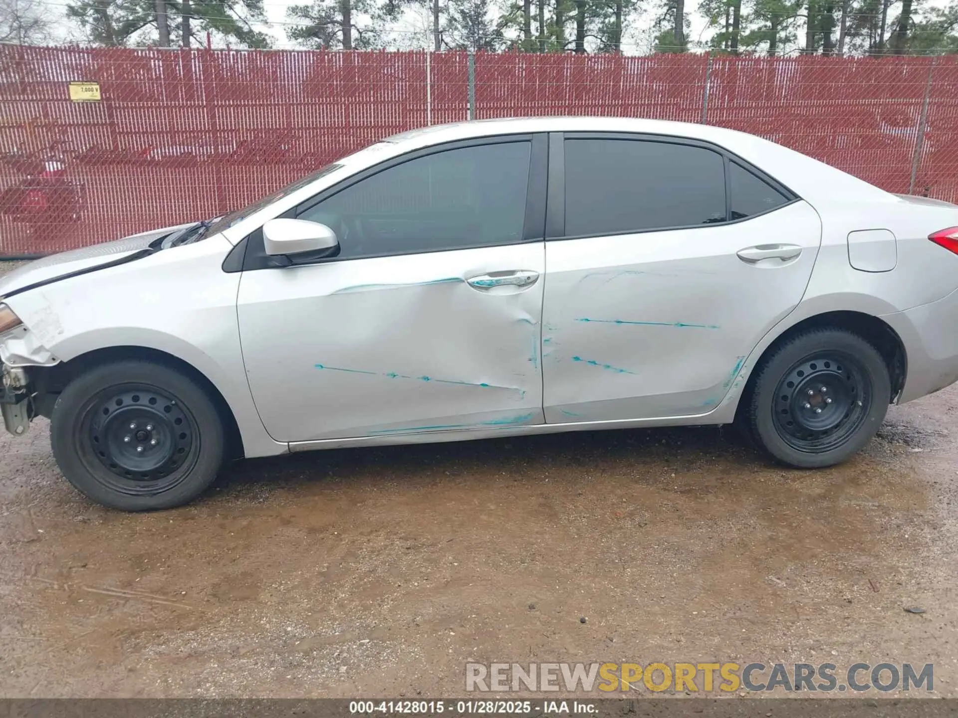 14 Photograph of a damaged car 2T1BURHE9KC232042 TOYOTA COROLLA 2019