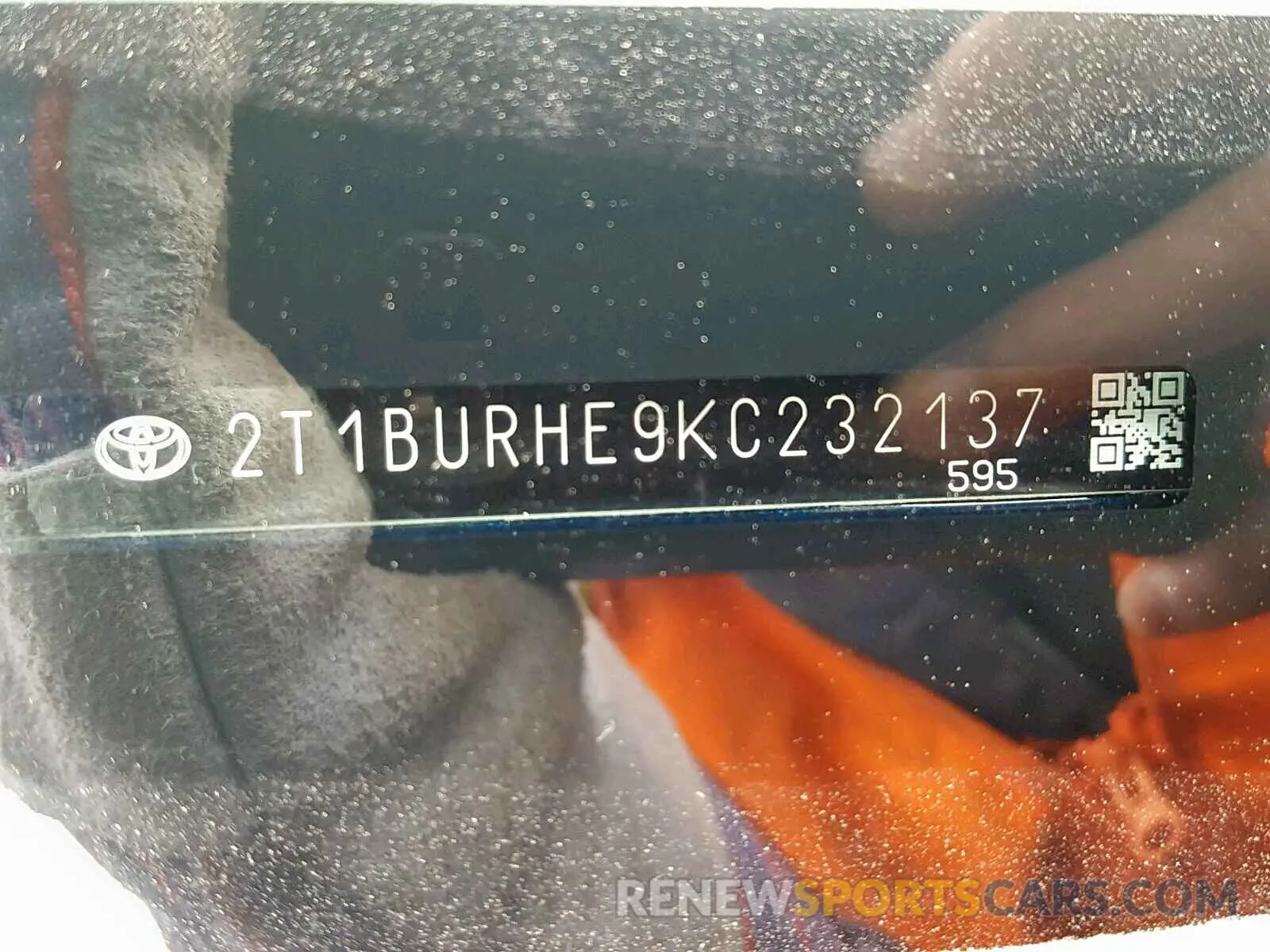 10 Photograph of a damaged car 2T1BURHE9KC232137 TOYOTA COROLLA 2019