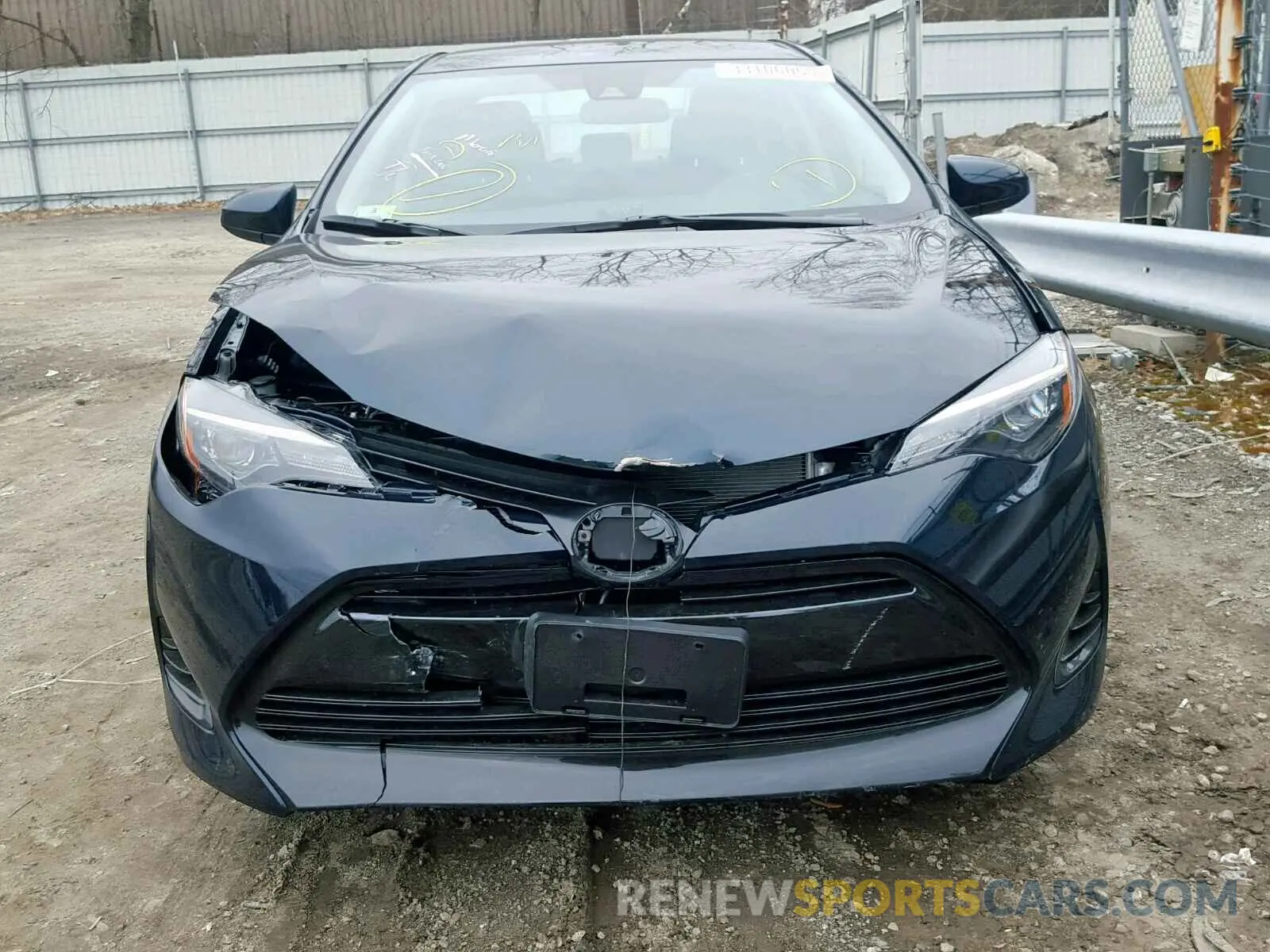 9 Photograph of a damaged car 2T1BURHE9KC232137 TOYOTA COROLLA 2019