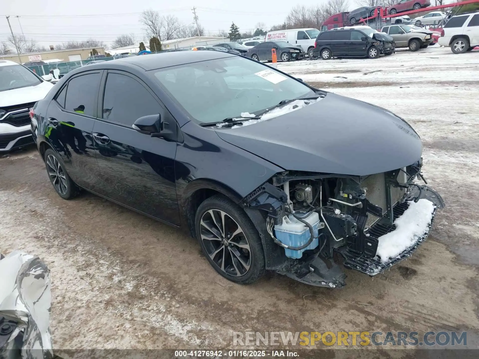 13 Photograph of a damaged car 2T1BURHE9KC232204 TOYOTA COROLLA 2019