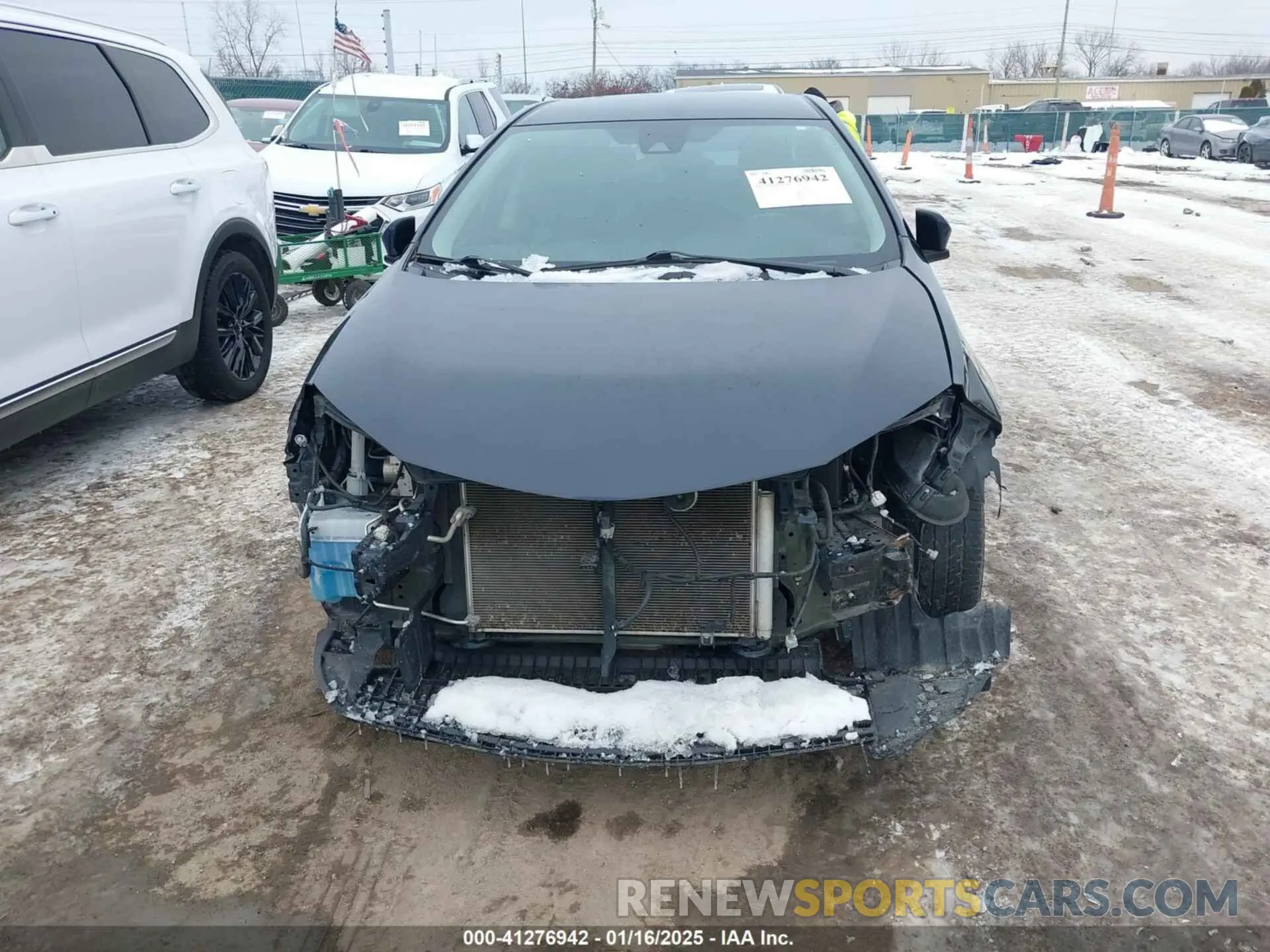 6 Photograph of a damaged car 2T1BURHE9KC232204 TOYOTA COROLLA 2019