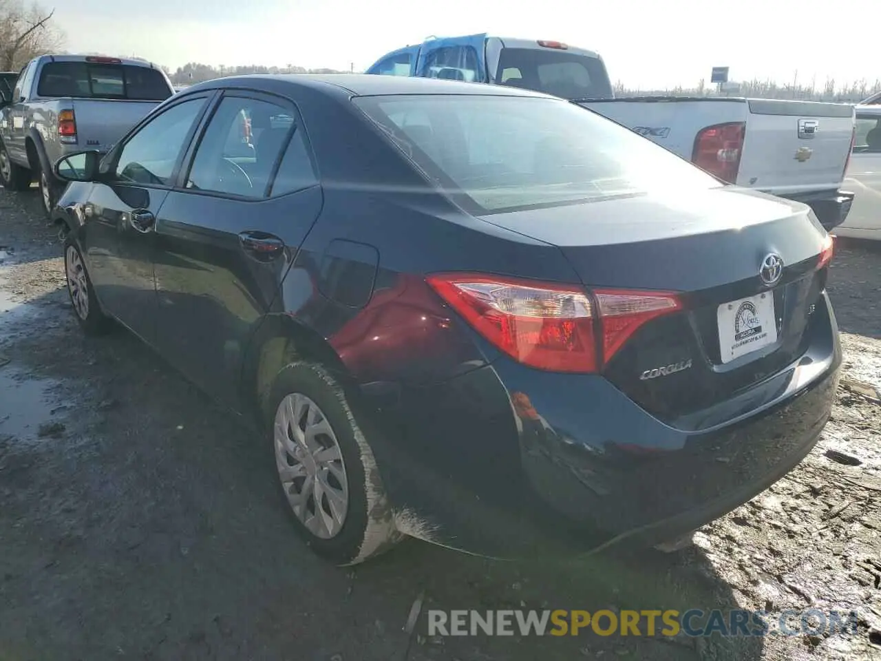 2 Фотография поврежденного автомобиля 2T1BURHE9KC238147 TOYOTA COROLLA 2019