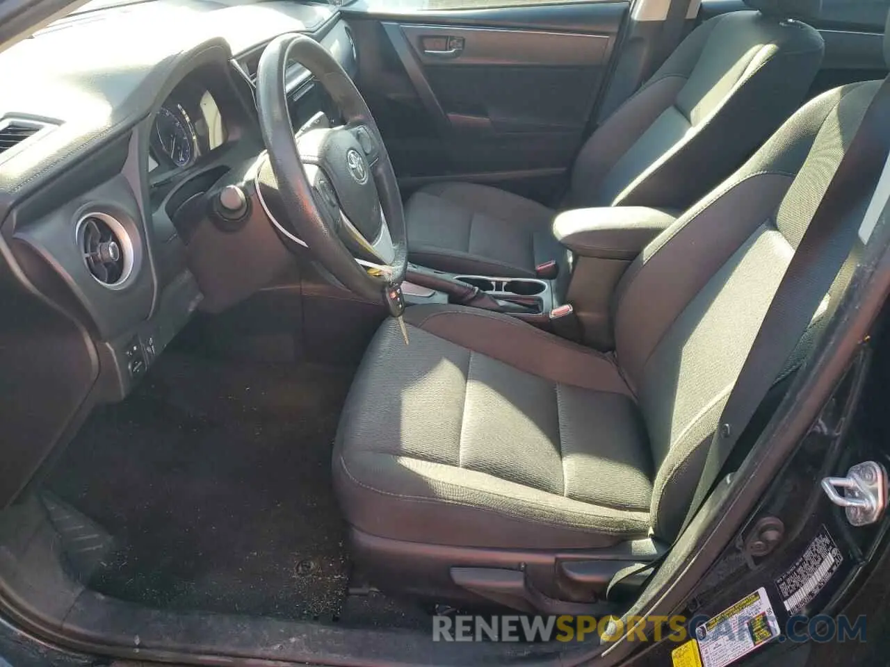 7 Фотография поврежденного автомобиля 2T1BURHE9KC238147 TOYOTA COROLLA 2019