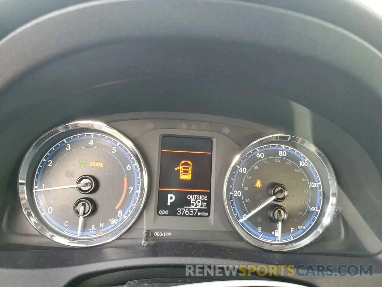 9 Photograph of a damaged car 2T1BURHE9KC244093 TOYOTA COROLLA 2019