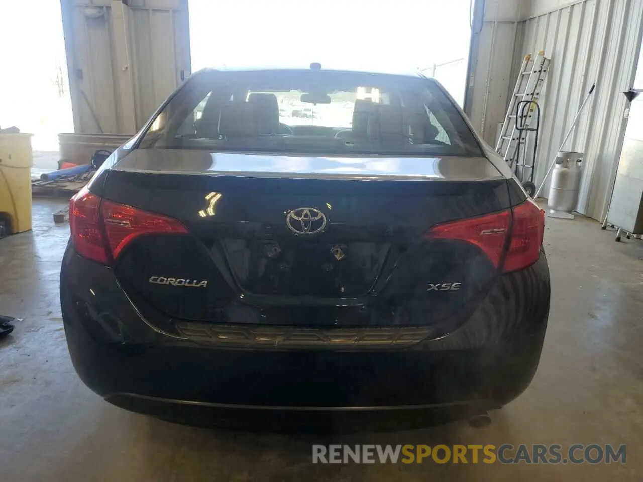 6 Photograph of a damaged car 2T1BURHE9KC245809 TOYOTA COROLLA 2019