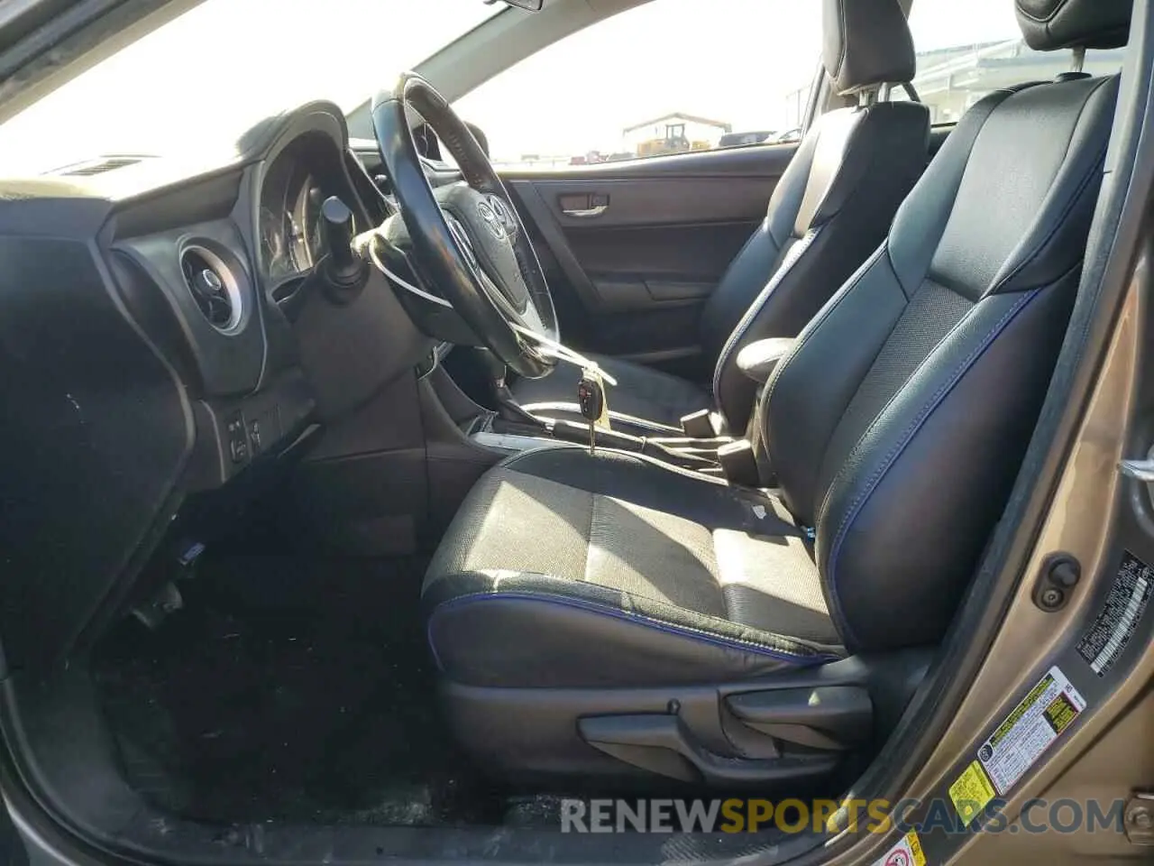 7 Photograph of a damaged car 2T1BURHEXKC132340 TOYOTA COROLLA 2019