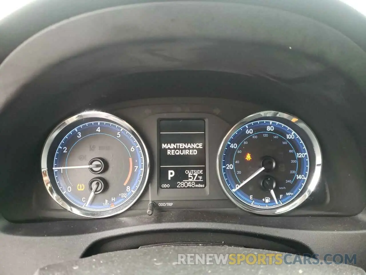 8 Photograph of a damaged car 2T1BURHEXKC146125 TOYOTA COROLLA 2019