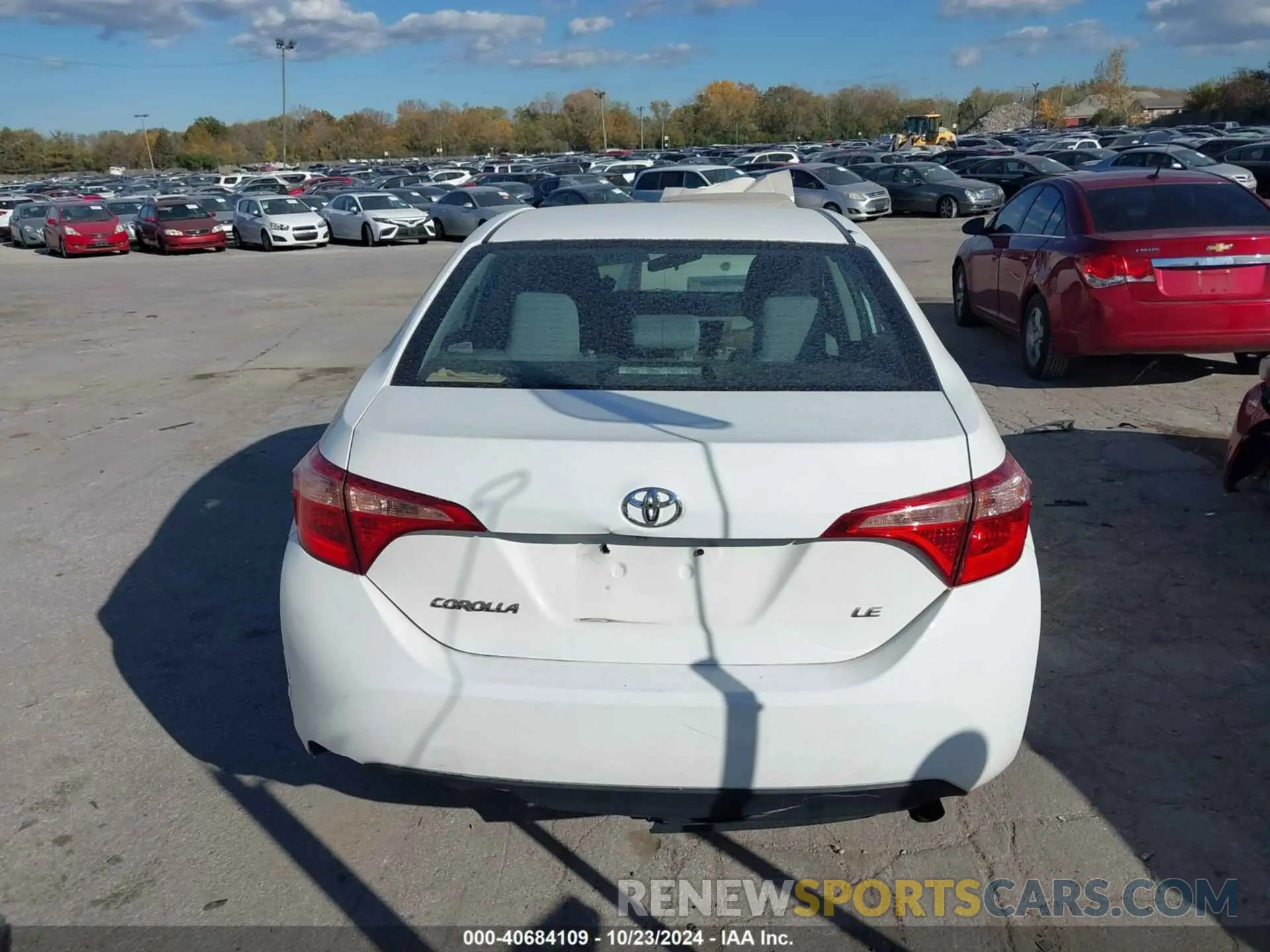 15 Photograph of a damaged car 2T1BURHEXKC146660 TOYOTA COROLLA 2019