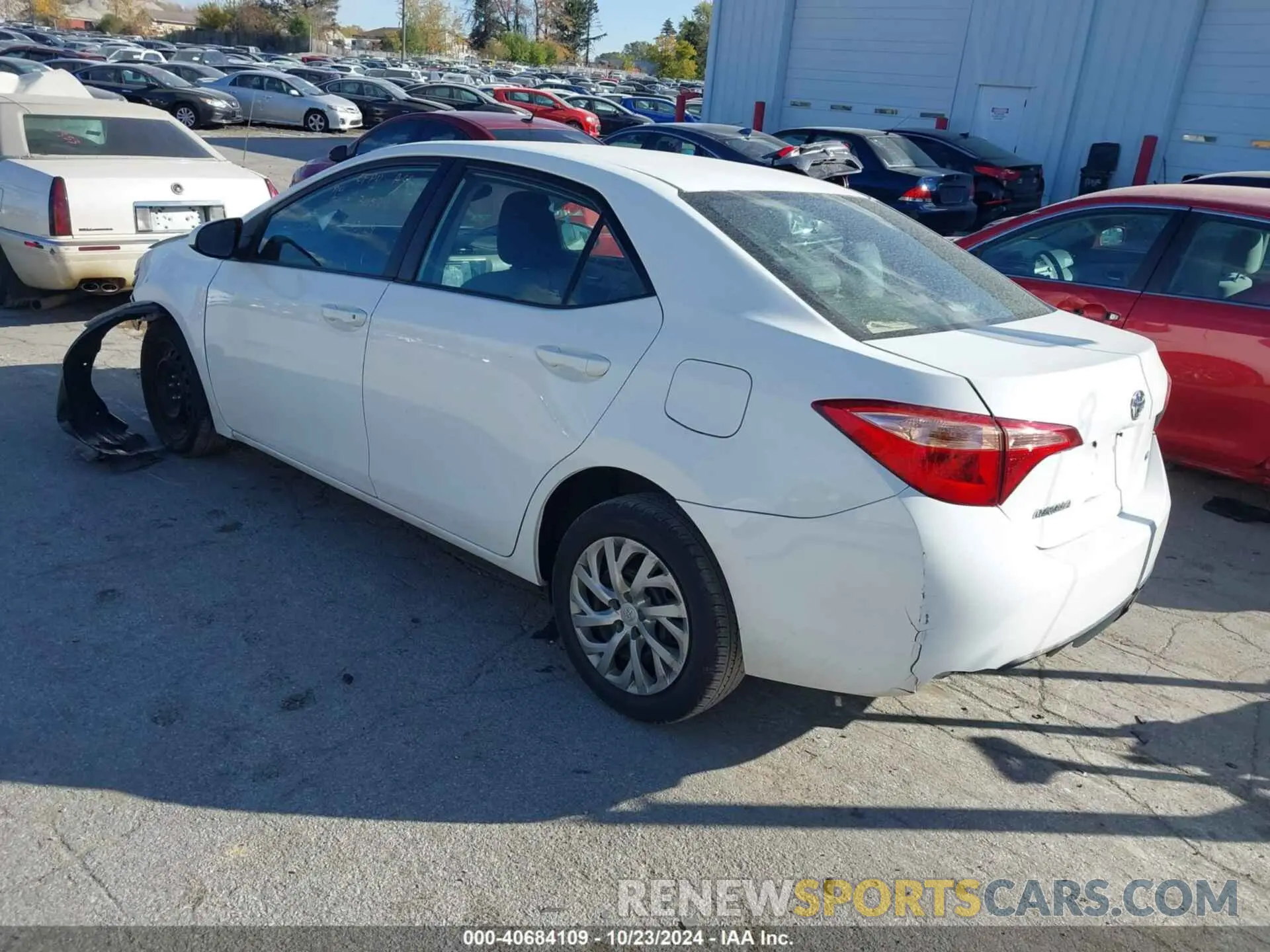 3 Photograph of a damaged car 2T1BURHEXKC146660 TOYOTA COROLLA 2019