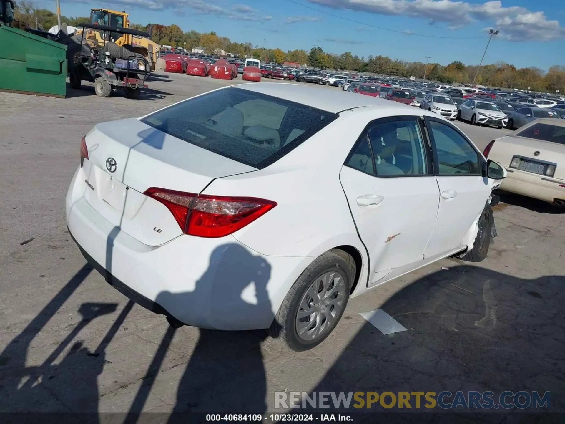 4 Photograph of a damaged car 2T1BURHEXKC146660 TOYOTA COROLLA 2019