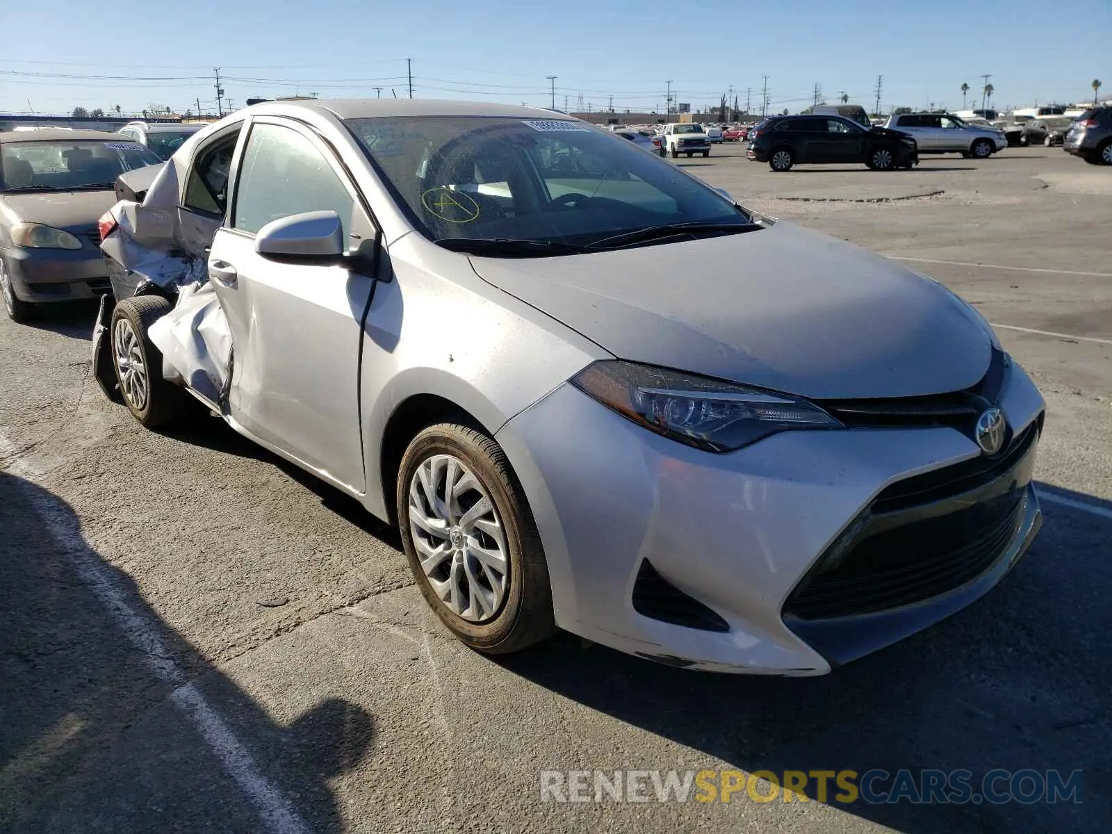 1 Photograph of a damaged car 2T1BURHEXKC163250 TOYOTA COROLLA 2019