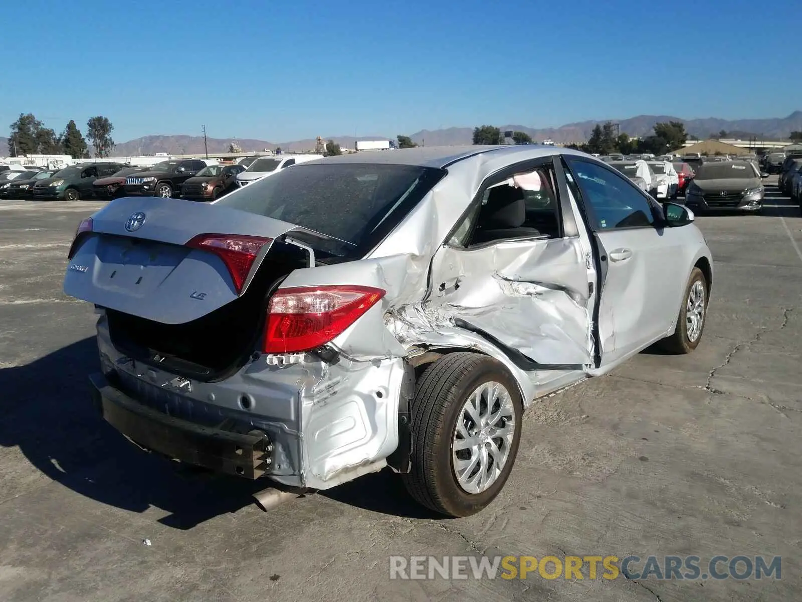 4 Photograph of a damaged car 2T1BURHEXKC163250 TOYOTA COROLLA 2019