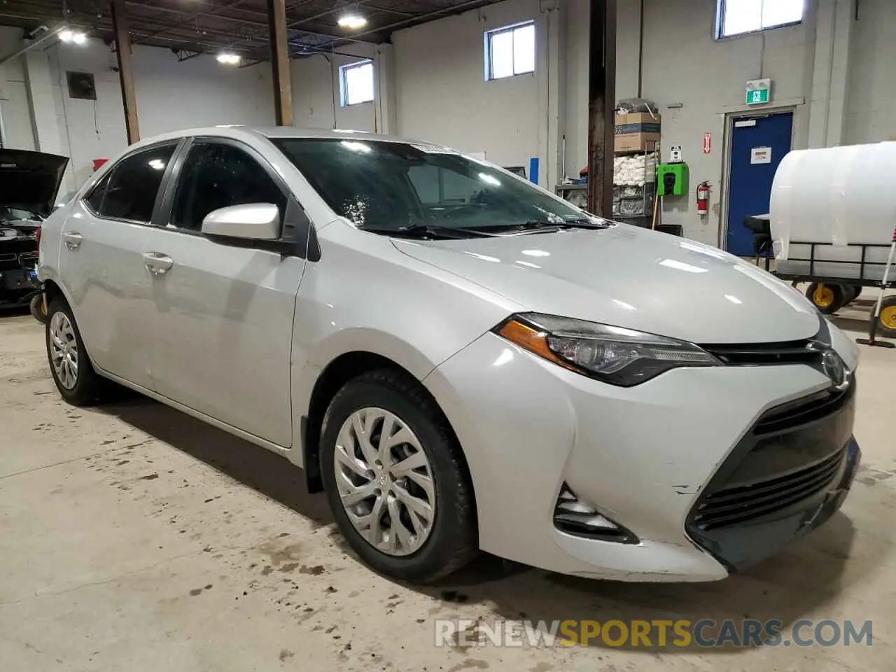 4 Photograph of a damaged car 2T1BURHEXKC174880 TOYOTA COROLLA 2019