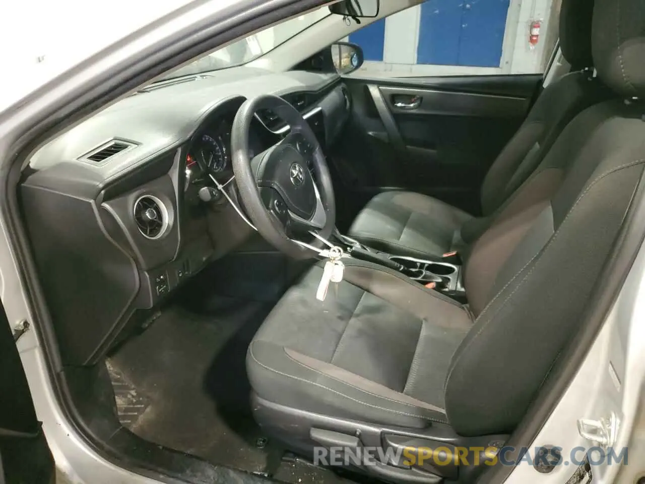 7 Photograph of a damaged car 2T1BURHEXKC174880 TOYOTA COROLLA 2019