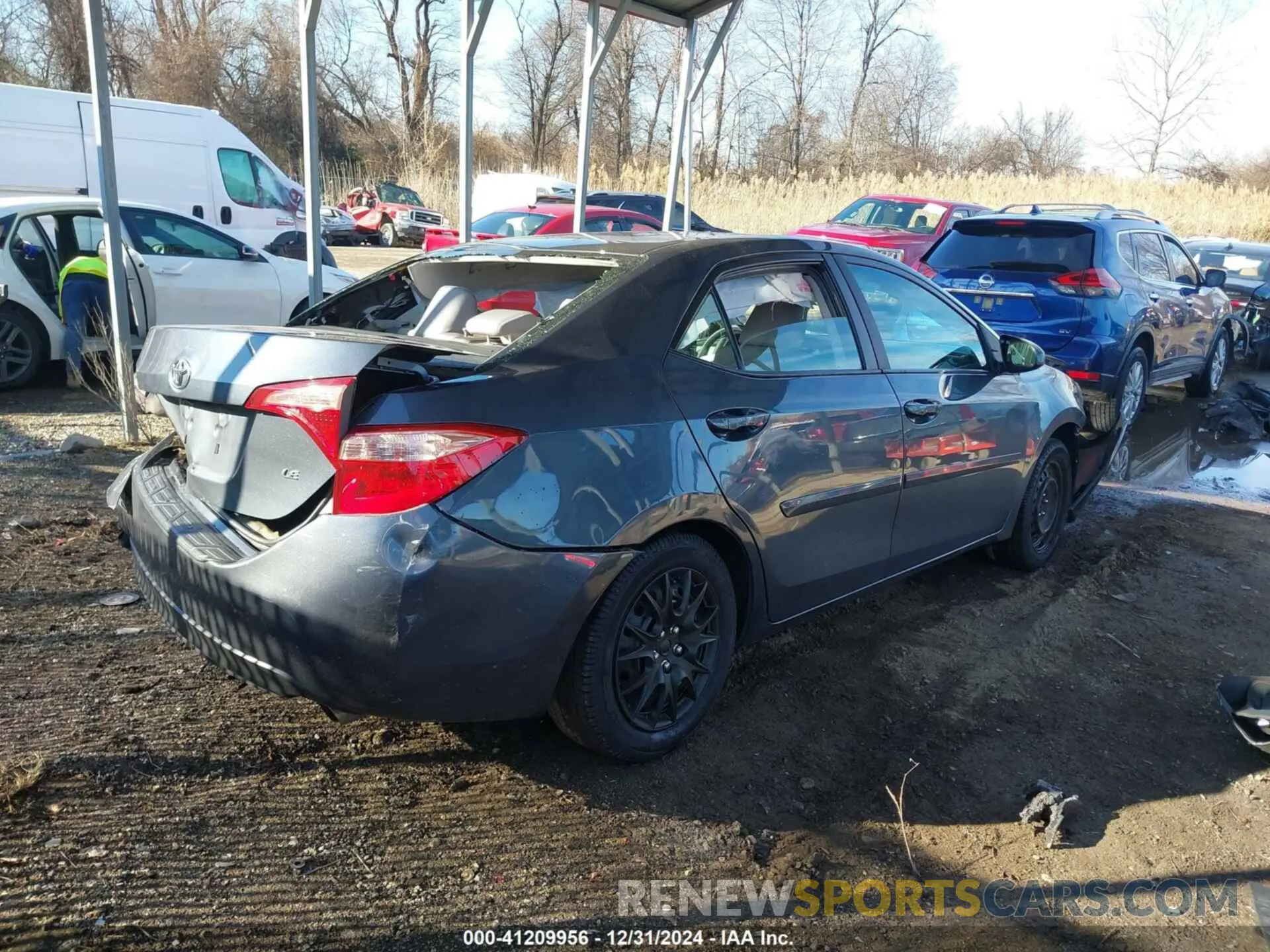 4 Фотография поврежденного автомобиля 2T1BURHEXKC185667 TOYOTA COROLLA 2019