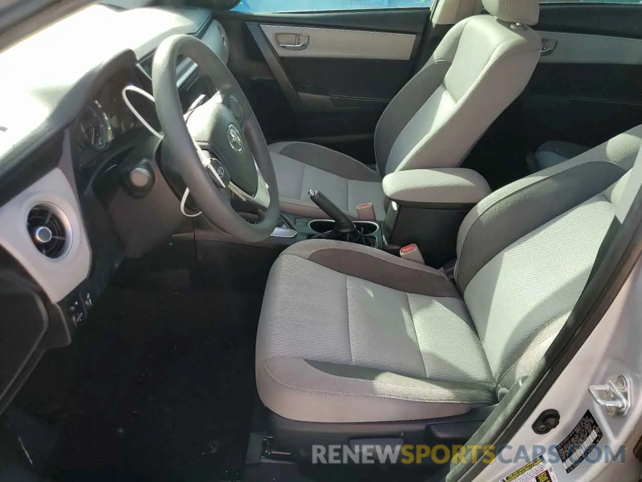 7 Photograph of a damaged car 2T1BURHEXKC191579 TOYOTA COROLLA 2019