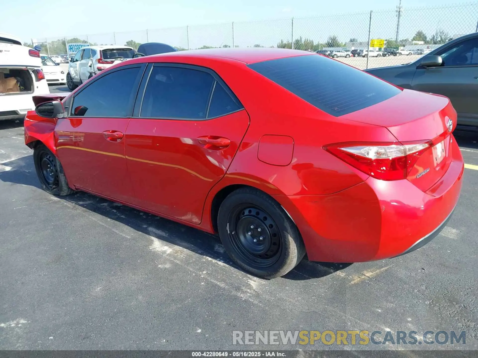 3 Photograph of a damaged car 2T1BURHEXKC192487 TOYOTA COROLLA 2019