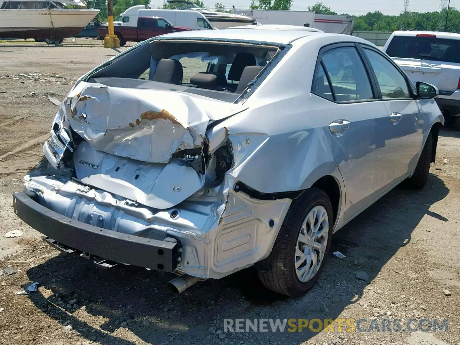 4 Photograph of a damaged car 2T1BURHEXKC193560 TOYOTA COROLLA 2019