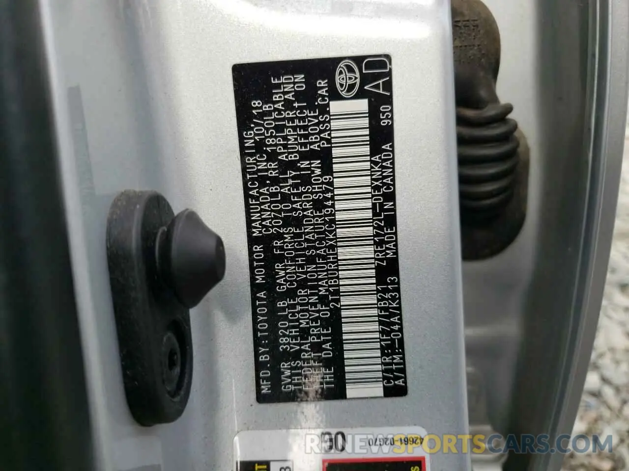 12 Photograph of a damaged car 2T1BURHEXKC194479 TOYOTA COROLLA 2019