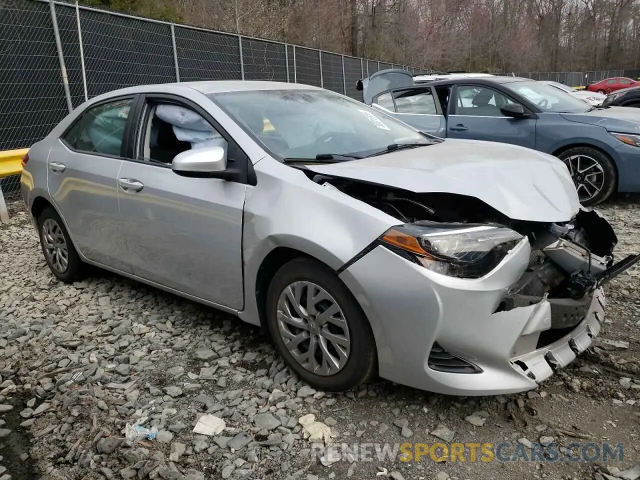 4 Photograph of a damaged car 2T1BURHEXKC194479 TOYOTA COROLLA 2019