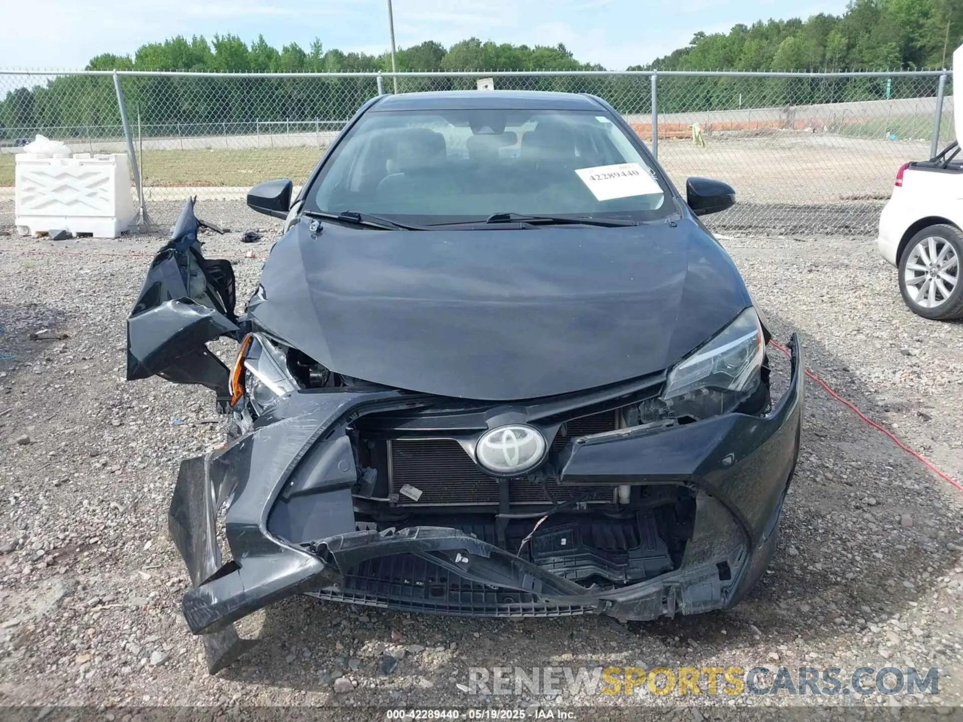 12 Photograph of a damaged car 2T1BURHEXKC200801 TOYOTA COROLLA 2019