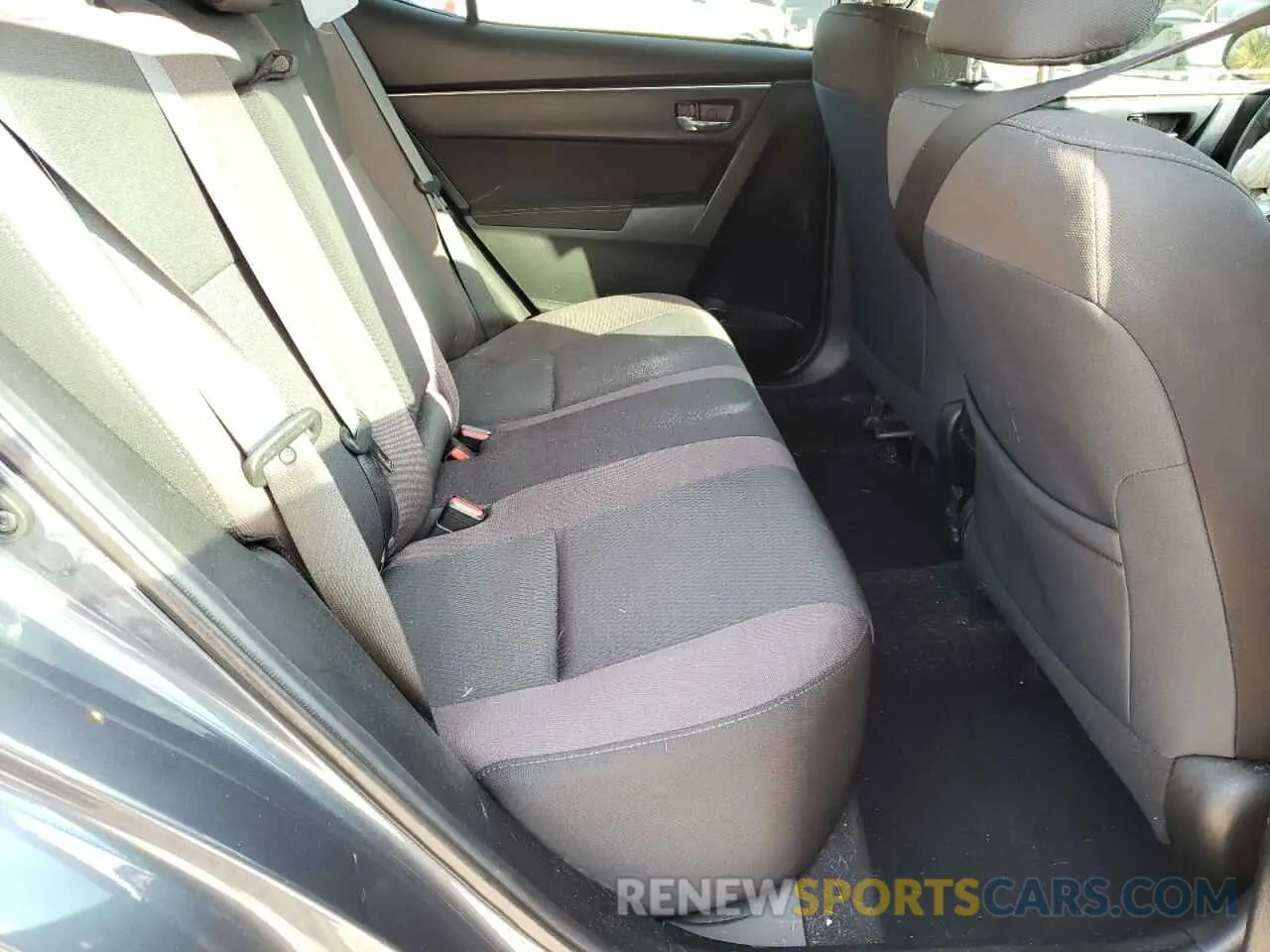 6 Photograph of a damaged car 2T1BURHEXKC208705 TOYOTA COROLLA 2019