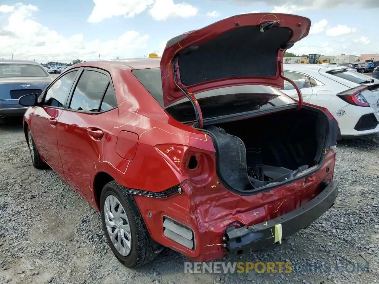 3 Фотография поврежденного автомобиля 2T1BURHEXKC217808 TOYOTA COROLLA 2019