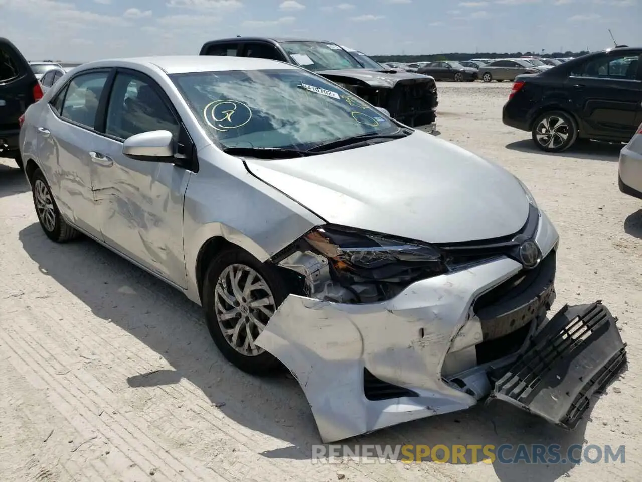 1 Photograph of a damaged car 2T1BURHEXKC238464 TOYOTA COROLLA 2019