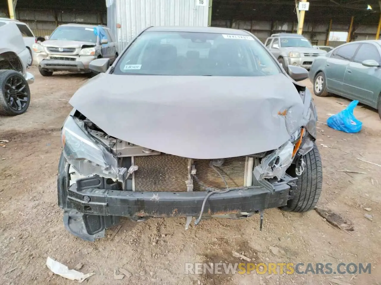 5 Photograph of a damaged car 2T1BURHEXKC242353 TOYOTA COROLLA 2019